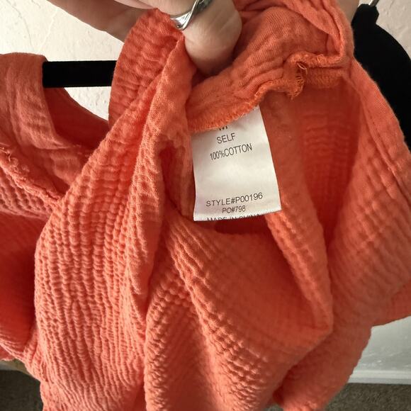 Freckled Poppy Shirt Womens Medium Coral Pink Gauze Textured Pocket Button Top - Picture 8 of 9